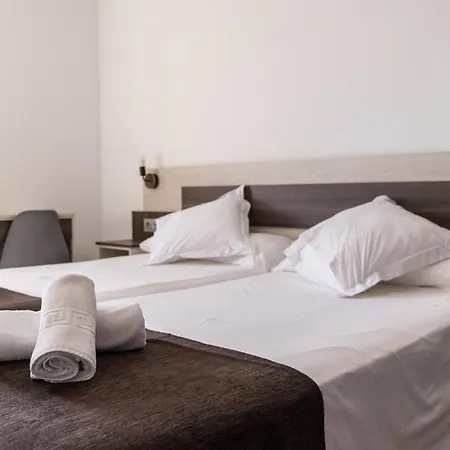 ゲストハウス Meson La 4*